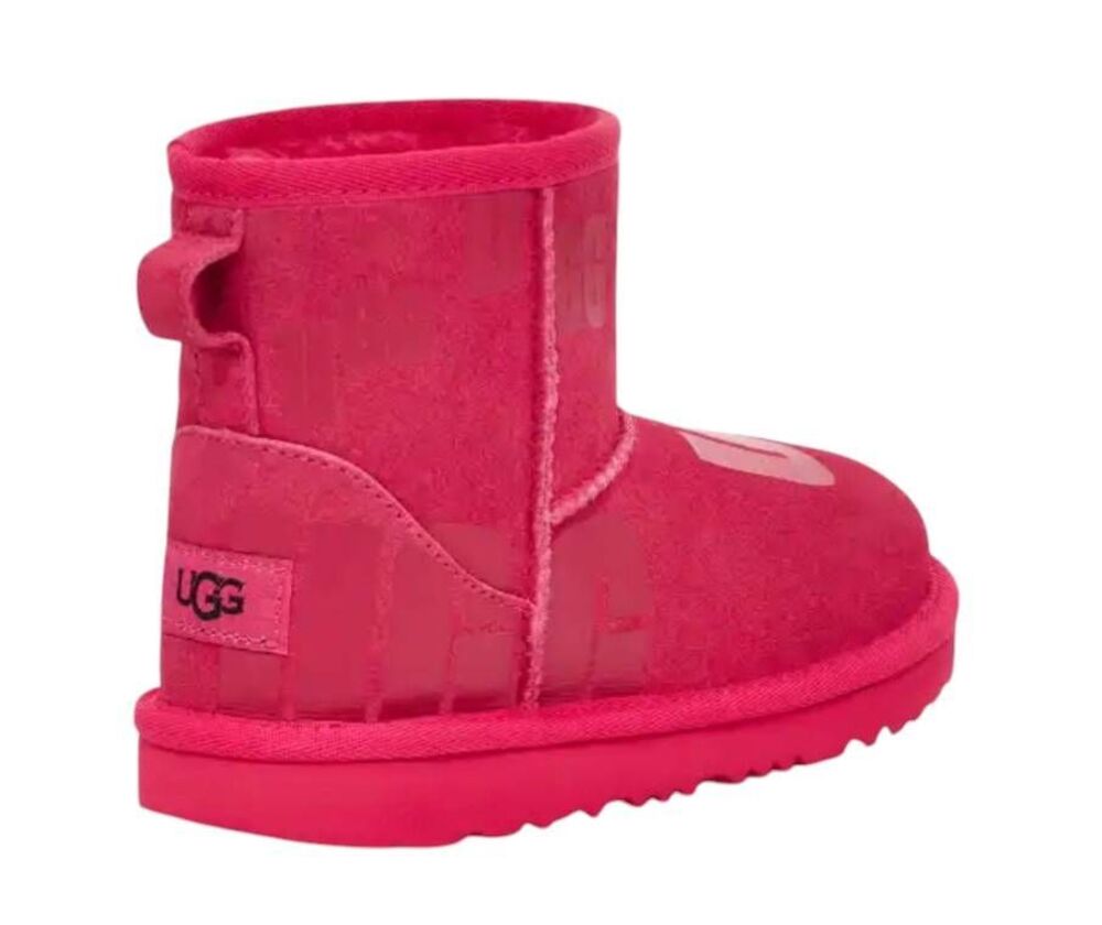 NWOB UGG Classic Mini Scatter Graphic Boot In Pink Size 5Y/W6.5